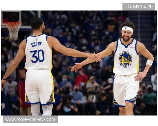 勇士球迷：克莱回归等于王朝续命？